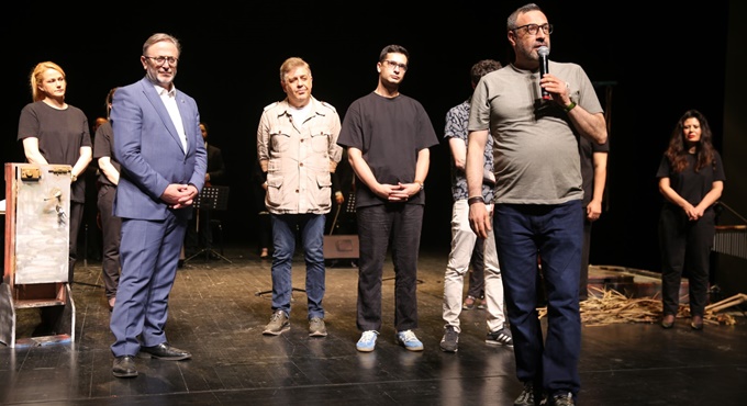 Radyo Tiyatrosu İstanbul’da büyük beğeni topladı