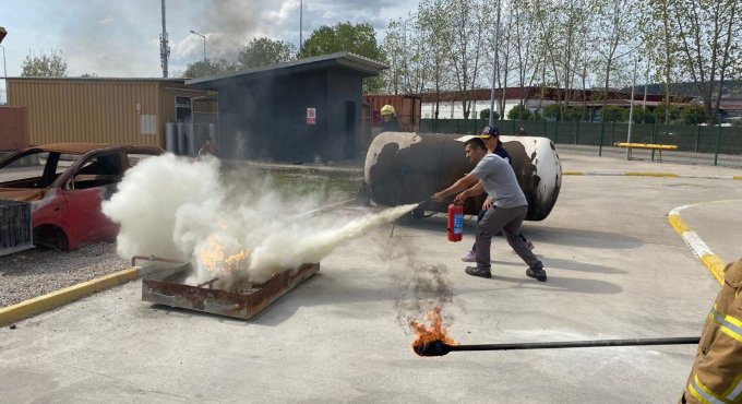 Yahya Kaptan site yönetimine İtfaiyeden eğitim