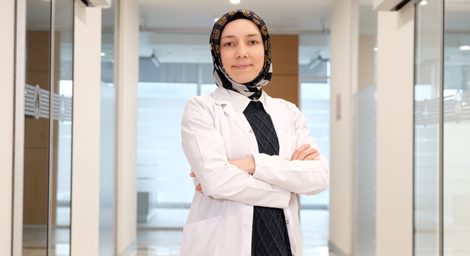 Uzmanı uyardı! Doğru bilinen uygulamalar dişlere zarar verebilir!