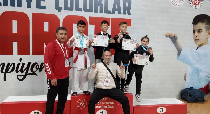 Körfezli iki küçük karateci Balkan Şampiyonası vizesi aldı