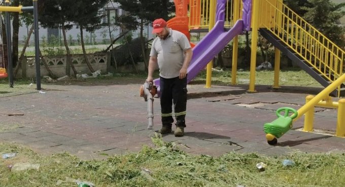 Körfez’in Yeşil Alanlarında Bakım Çalışmaları Sürüyor