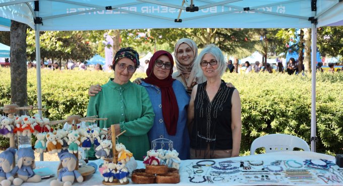 Komek Sepeti, yaz finaline renk kattı