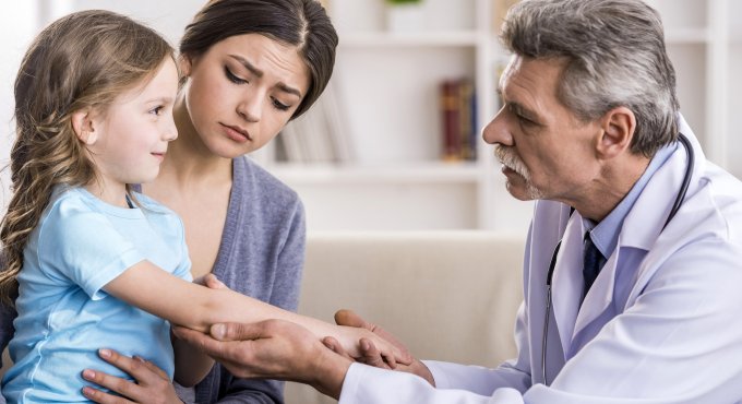 Yaz Aylarına Dikkat Molluscum Enfeksiyonu Daha Kolay Bulaşıyor!