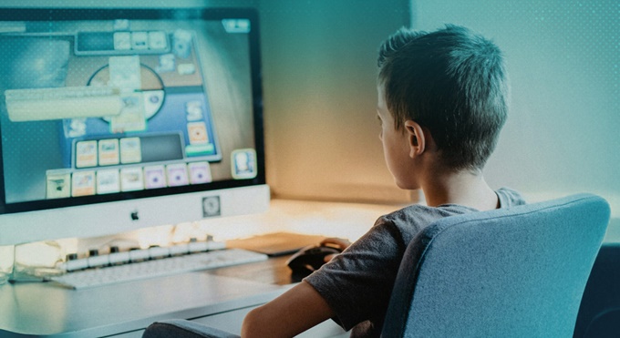 Teknolojiyle büyüyen nesil dijital tehditleri ne kadar dikkate alıyor?