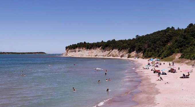 6 plaj dışında denize girmek yasak!