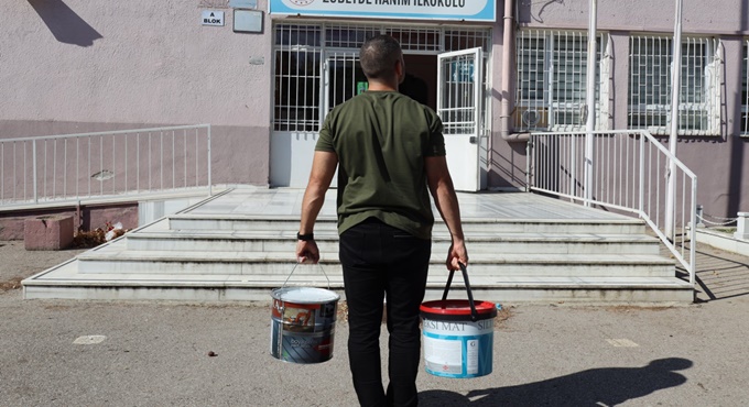 Okullara son 5 yılda 547 bin litre boya desteği