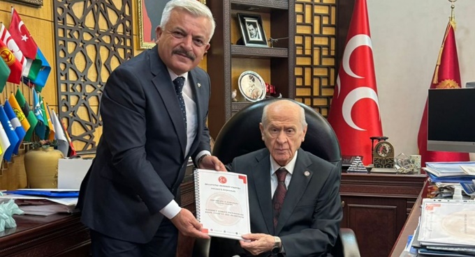 Bahçeli’den Kocaeli Teşkilatına: “Kocaeli, davamız için önemlidir”