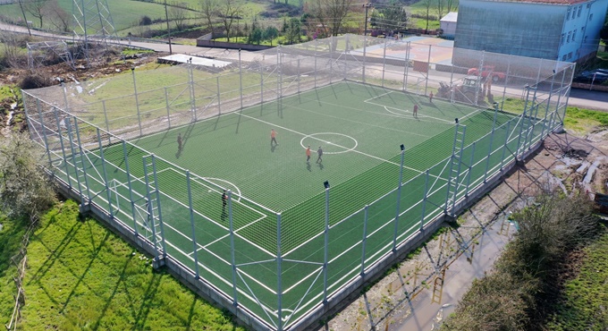 Büyükşehir’den Kocaeli’ye 11 yeni futbol sahası