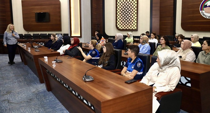 Körfez Belediyesi’nden Meme Kanseri Farkındalık Semineri