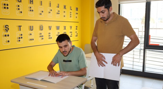 Eğitim tutkusu Gonca’da engel tanımıyor