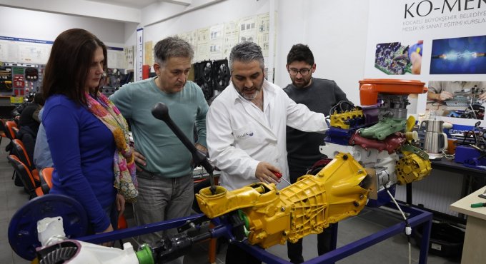 Kursiyerler, KO-MEK’le aranan eleman oluyor