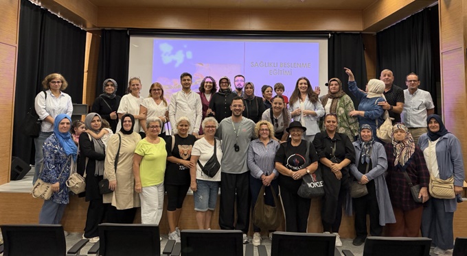 Büyükşehir’den işaret diliyle sağlıklı beslenme eğitimi