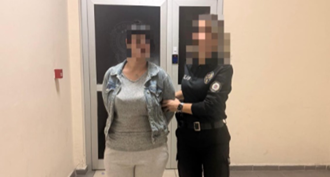 Hırsızlık suçundan aranıyordu yakalandı