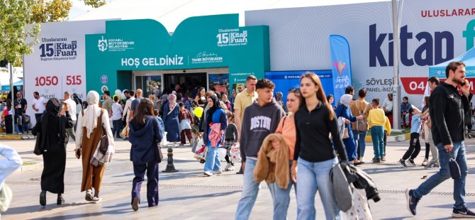 Sumud Filosu yolcuları Kitap Fuarı’na geliyor