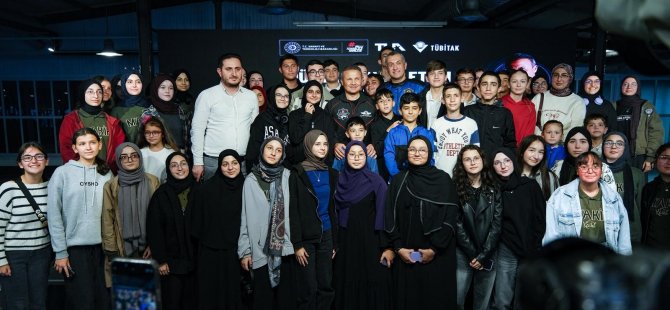 Gençler, Alper Gezeravcı ile buluştu