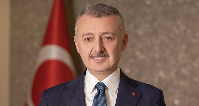 Başkan Büyükakın “Cumhuriyet mirasını onurla taşımaya devam edeceğiz”