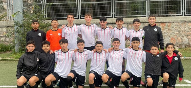 Körfez Gençlerbirliği futbol takımları doludizgin ilerliyorlar