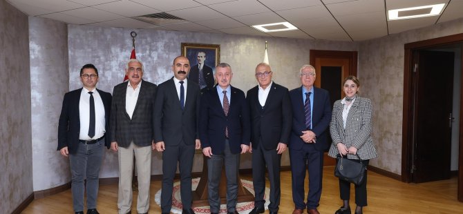 Başkan Büyükakın’a ziyaretçi akını