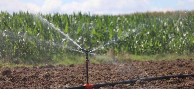 Toramanlar’da sulama suyu toprakla buluştu