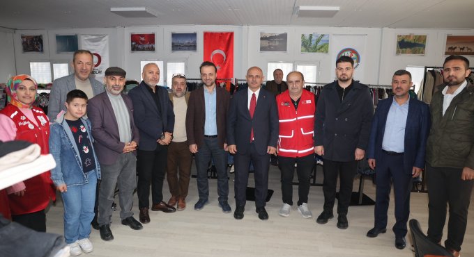 Körfez’de Sevgi Mağazası hizmete başladı