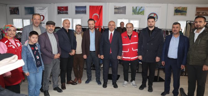 Körfez’de Sevgi Mağazası hizmete başladı