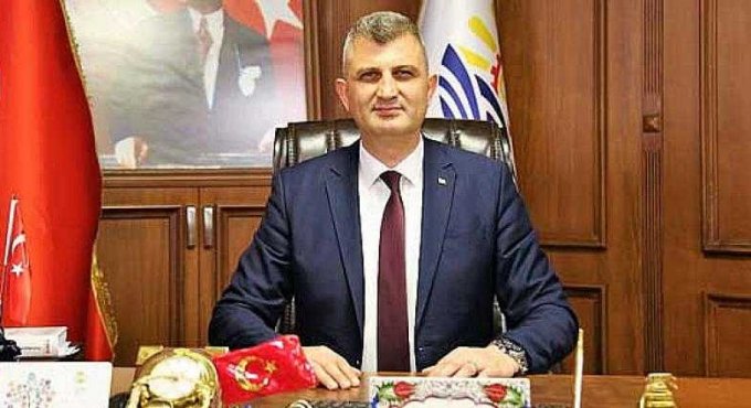 Başkan Sezer, “Türk Kadını Her Dönemde Fedakârlıkların En Yücesini Yapmıştır”