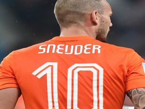 Sneijder Türkiye Maçı Kadroda Mı ?
