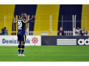 Fenerbahçe’den Emenike Açıklaması