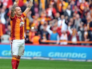 Galatasaray’da Sneijder Şoku