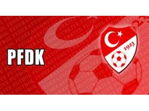 Galatasaray Ve Trabzonspor’a Cezayı Kesti