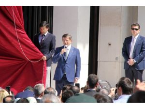 Davutoğlu, İzmir Başbakanlık Ofisi’ni Açtı