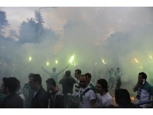Bursaspor Ve Galatasaray Kafilesi Stadyuma Geldi