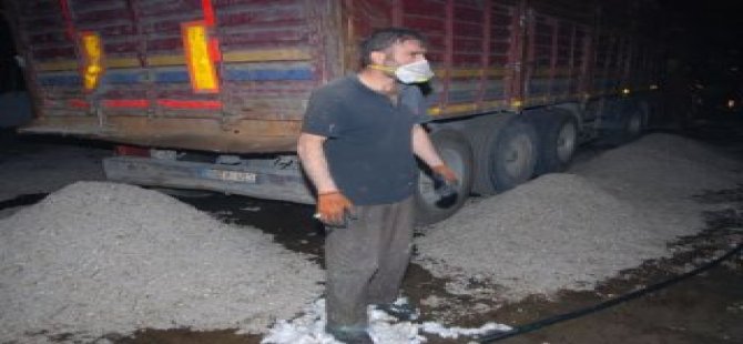 1 Ton Pamuk Kül Oldu