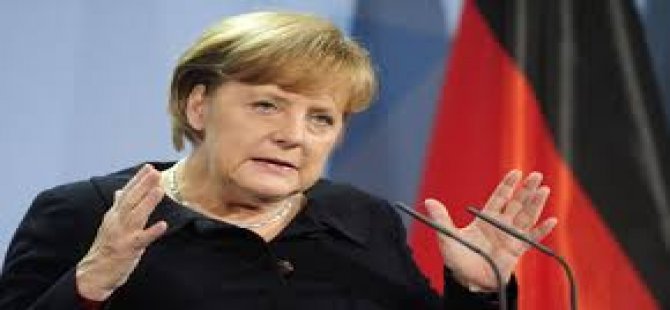 Merkel, Almanya'nın 'Erdoğan Şiiri' ile İlgili Kararını Açıklayacak