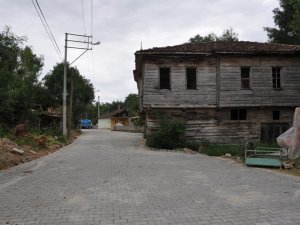 Köy yollarında yenileme çalışması yapıldı