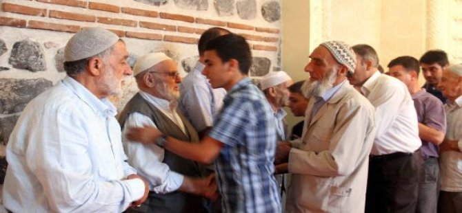 Bayram bugünmü?islam dünyası tartışıyor !