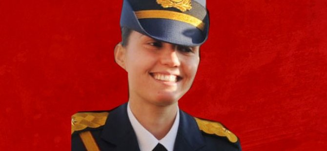 Kadın savaş pilotu tutuklandı