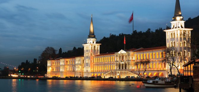 Askeri Okullar Kapatıldı