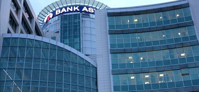 Jandarma ekipleri Bank Asya'ya girdi
