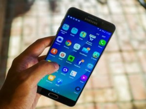 Samsung'un yeni telefonu uçakta yasaklandı