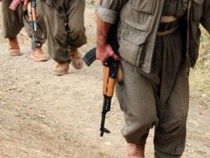 PKK'lı Teröristler Muhtarı Katletti