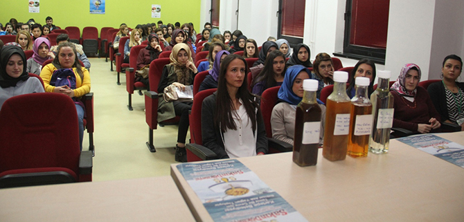 Büyükşehir’den üniversite öğrencilerine atık yağ semineri
