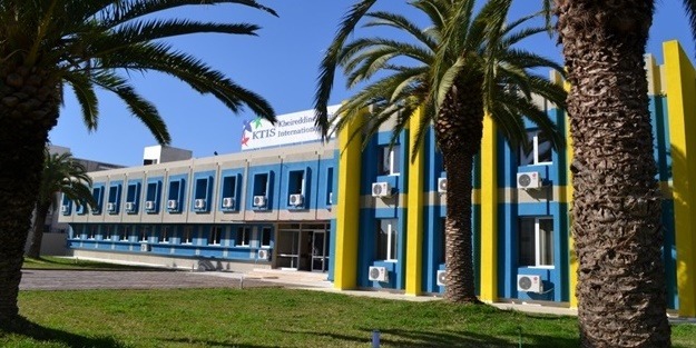 Tunus'da FETÖ okulları kapanacak