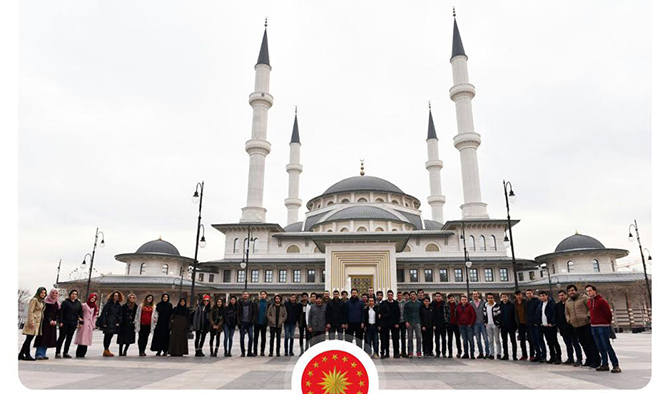 Akademi Lise öğrencileri Hacettepe Üniversitesi’ni tanıdı