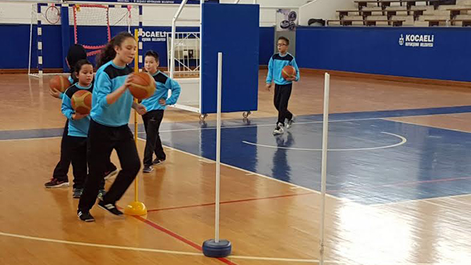Büyükşehir’in Spor Okulları başarının adresi