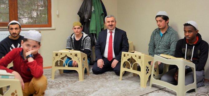 Başkan Baran’dan  genç hafızlara ziyaret