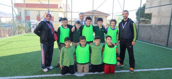 FUTSAL'da başarı bekliyorlar
