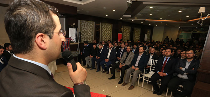 SP’li gençlerden divan toplantısı