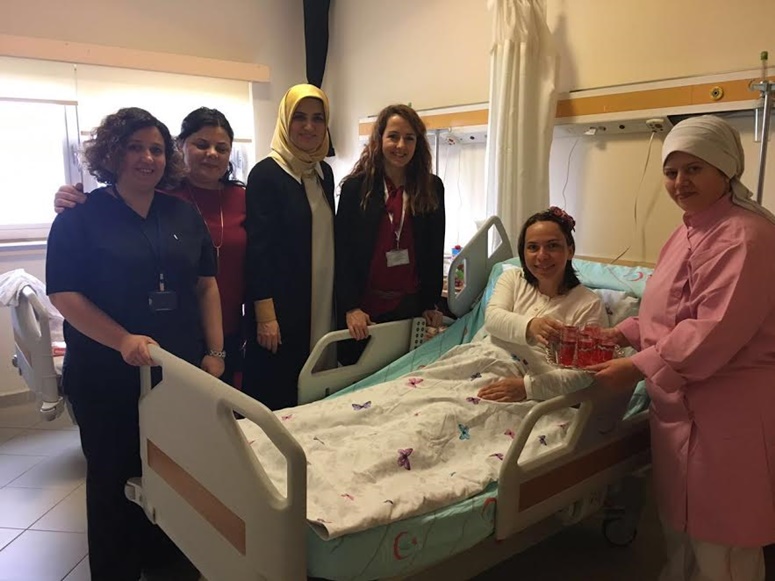 SBÜ Derince Eğitim ve Araştırma Hastanesinde Doğum Yapan Annelere Lohusa Şerbeti
