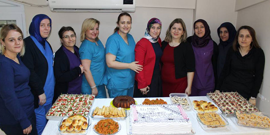 Pastalı börekli kutlama